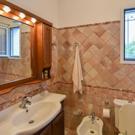 Waterfront 5br Near Porto Heli By Jj Hospitality Willa Kouverta