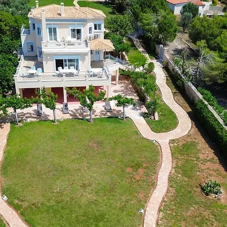 Willa Waterfront 5br Near Porto Heli By Jj Hospitality Kouverta
