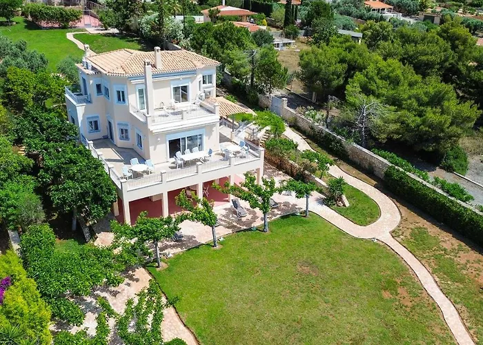 Waterfront 5br Near Porto Heli By Jj Hospitality Kouverta